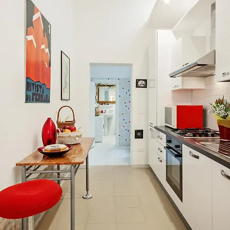 Apartment Guesthost - Palazzo Dei Diamanti