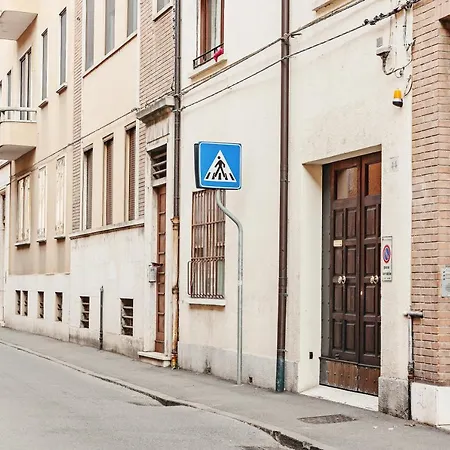 Palazzo Dei Diamanti