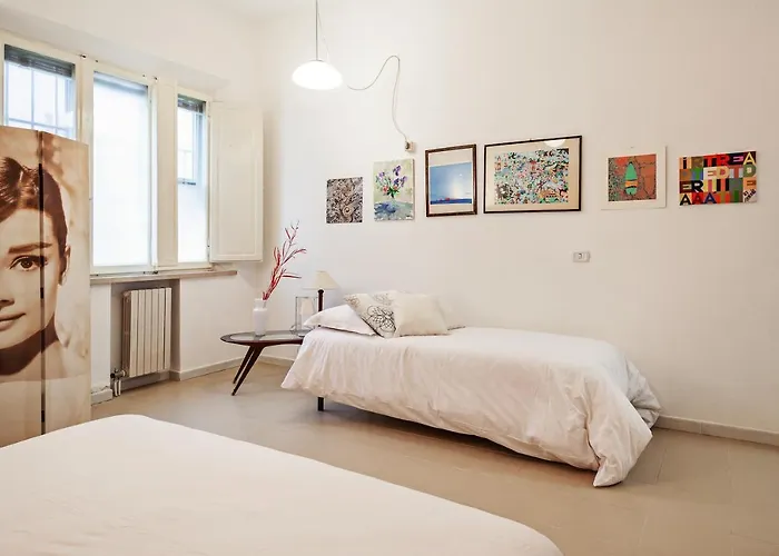 Palazzo Dei Diamanti